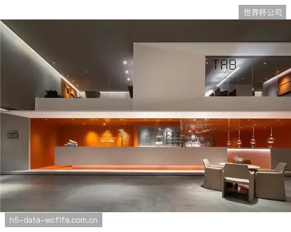 超越租赁本身，基于共同器材偏好的社群构建，是平台维持用户高粘性的核心战略
