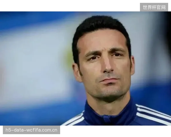 恩佐以高出场负荷和攻防俱佳表现，成为斯卡洛尼中场不可或缺的节拍器。